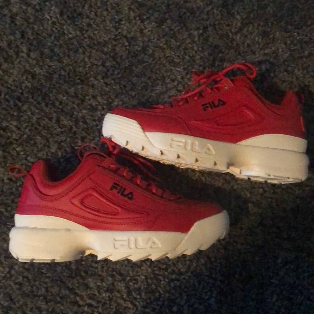 Red Fila Disruptor